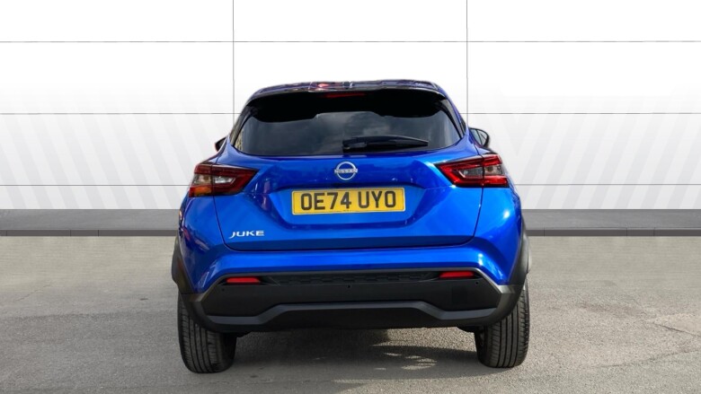 Nissan Juke 1.0 DiG-T N-Connecta 5dr Petrol Hatchback